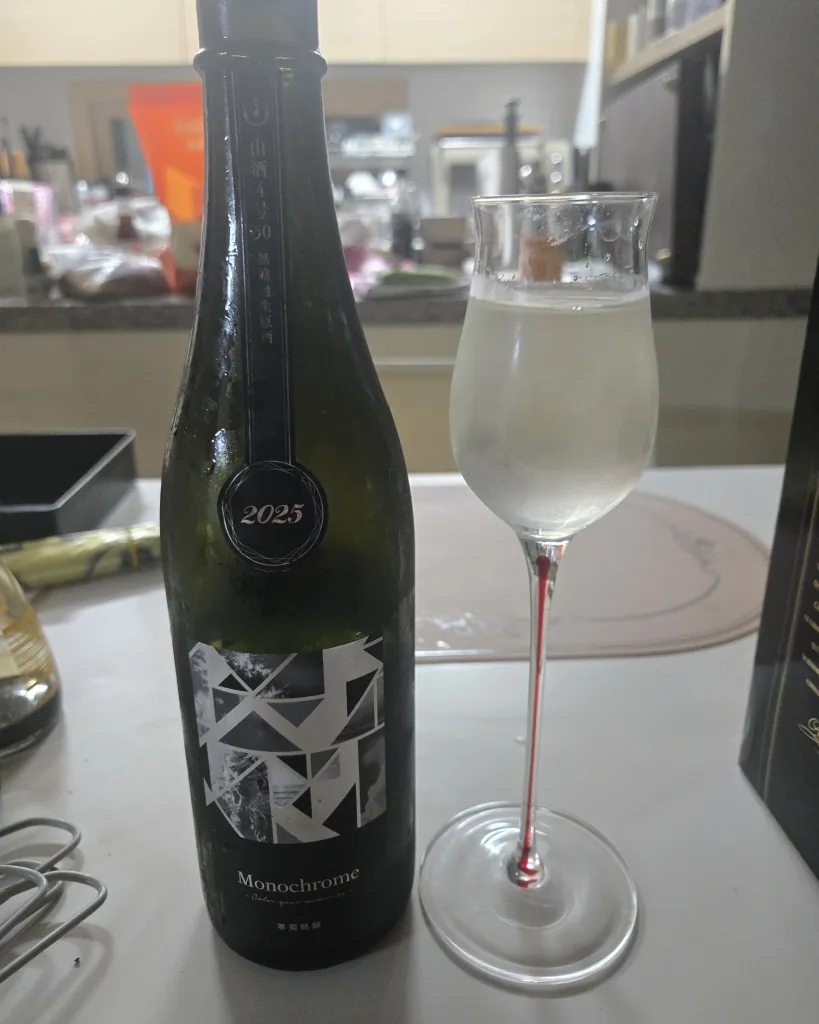 칸키쿠 모노크롬